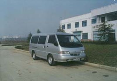 Dongfeng  EQ6472LM15Q coach