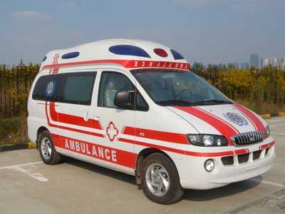 Jianghuai brand automobiles HFC5036XJHH3LF ambulance