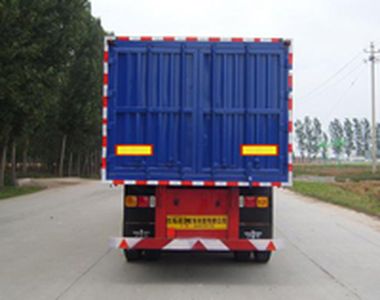 Liangxiang  SV9400XXY Box transport semi-trailer