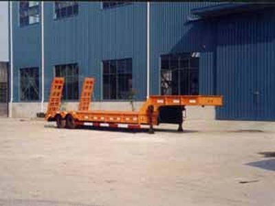 Shenbao  SB9340AE4D2 Low flatbed semi-trailer