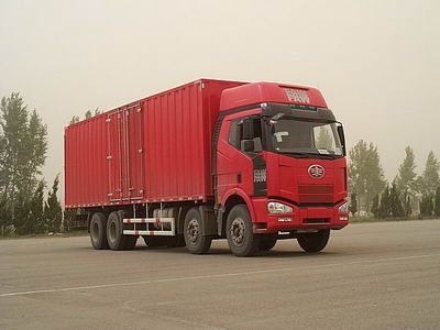 Jiefang Automobile CA5240XXYP63K2L6T4A1HE Flat headed diesel box transport vehicle