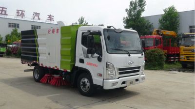 Huatong brand automobiles HCQ5073TSLCH5 Road sweeper