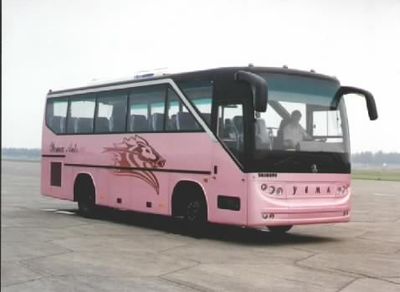 Mustang SQJ6890 coach