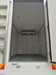 Fengchao  HDF5180XLC Refrigerated truck