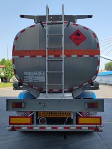 Qi Ji  QLZ9400GYY Aluminum alloy oil transport semi-trailer