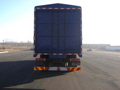 Beiben  ND52500CCYZ Grate type transport vehicle