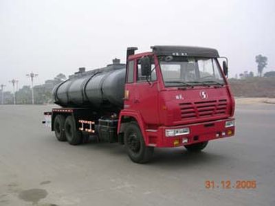 Jialingjiang brand automobiles NC5252GHY Chemical liquid transport vehicle