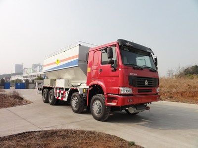 Three axle license plate car CSH5310THA On site mixed loading ammonium oil explosive truck