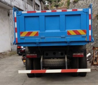 Dongfeng  EQ3060FD4D Dump truck