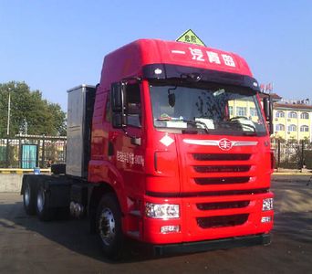 Jiefang Automobile CA4255P2K15T1NE5A80 Semi trailer tractor for dangerous goods transportation