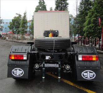 Jiefang Automobile CA4255P2K15T1NE5A80 Semi trailer tractor for dangerous goods transportation