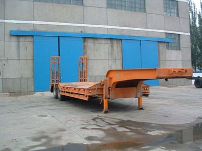 Northern Heavy Industries BZ9300TDP Low flatbed semi-trailer