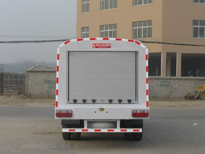 Cheng Liwei  CLW5062GQX3 Guardrail cleaning vehicle