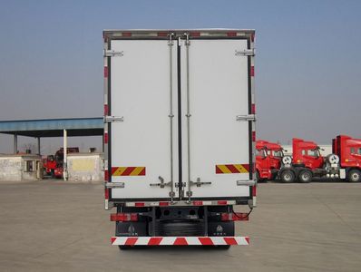 Haowo  ZZ5257XLCN56CJF1 Refrigerated truck