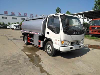 Huatong brand automobiles HCQ5071TGYHF5 Liquid supply vehicle