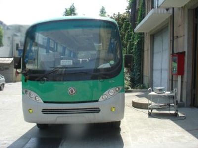 Dongfeng  EQ6721PD coach