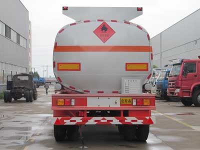 Chufei  CLQ9350GYY Oil transport semi-trailer