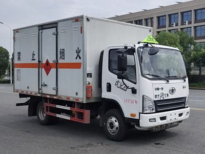 Jiangte brand automobiles JDF5070XRQCA6 Flammable gas box transport vehicle