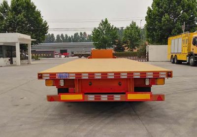 Huaxin United Automobile HXL9400TDP Low flatbed semi-trailer