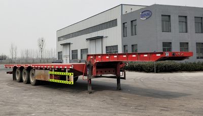 Zhou Qiangqiang  RZQ9401TDP Low flatbed semi-trailer