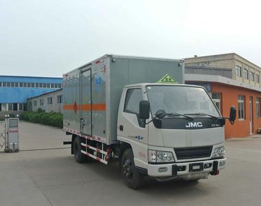 Chunxing  ZZT5042XRY5 Flammable liquid box transport vehicle