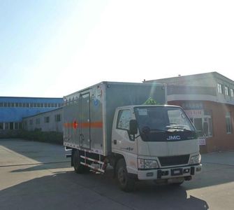 Chunxing  ZZT5060XRQ5 Flammable gas box transport vehicle