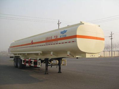 Xinfei  XKC9350GYY Oil transport semi-trailer