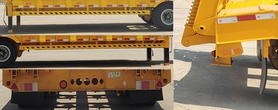 Huaxing Jiangshan brand automobiles SMW9370TDP Low flatbed semi-trailer