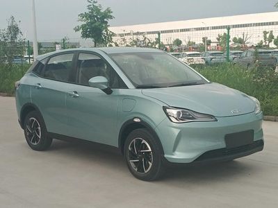 Nezha  THZ7000BEVS11B Pure electric sedan