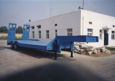 Ruijiang  WL9180TDP Low flatbed semi-trailer