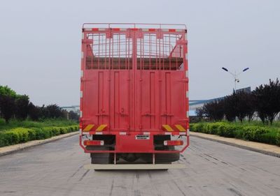 Haowo  ZZ5317CCQN466WE1 Livestock and poultry transport vehicles