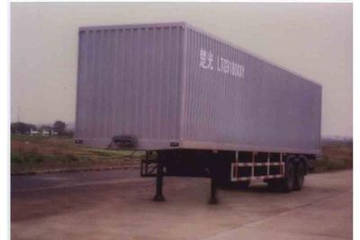 Chuguang  LTG9180XXY Box transport semi-trailer