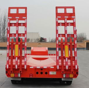 Lu Junda  XCD9380TDP Low flatbed semi-trailer