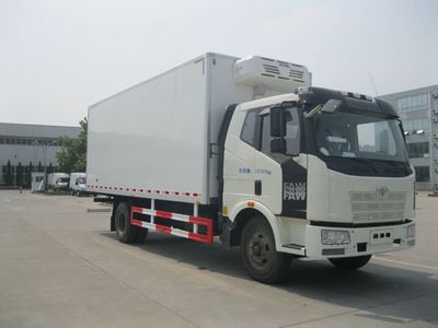 Xinfei  XKC5161XLCC3 Refrigerated truck