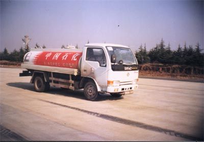 Dongfeng EQ5032GJY14D2Refueling truck