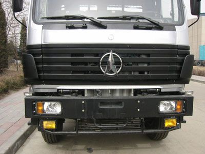 Northern Mercedes Benz ND4190CS2 Tractor