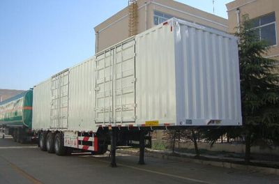 Liangshan Dongyue CSQ9406XXYABox transport semi-trailer