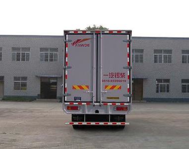 Phoenix  FXC5310XBWP63L7T4E4 Insulated vehicle