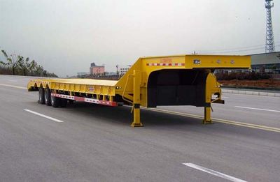 Lufeng  ST9395TD Low flatbed semi-trailer