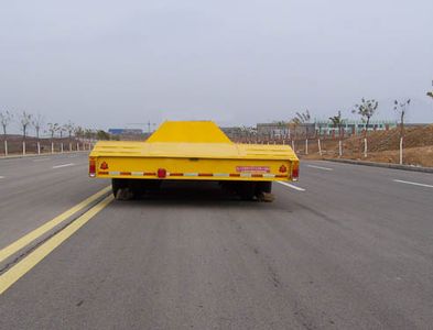 Lufeng  ST9395TD Low flatbed semi-trailer