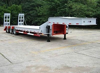 Yongxuan HYG9406DLow flatbed semi-trailer