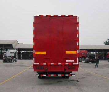 Chenglong  LZ5161XXYM3AA Box transport vehicle