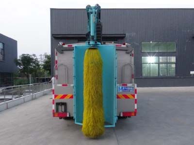 Cheng Li  CL5250TXQ6GX Wall cleaning vehicle