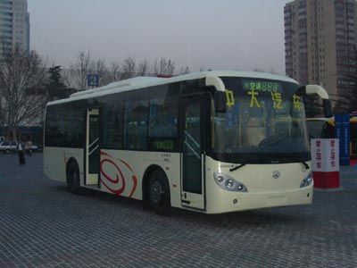 Medium to large  YCK6116HC City buses