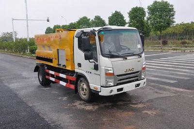 Jinyinhu  WFA5070GQWHE5 Cleaning the suction truck