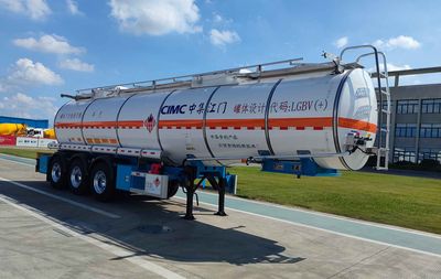 CIMC ZJV9406GRYJMA Flammable liquid tank transport semi-trailer