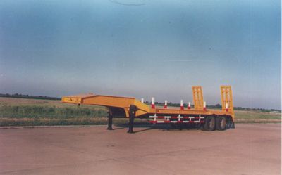 Shengyue  SDZ9163 Low flatbed semi-trailer