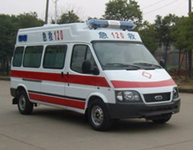 Jiangling Quanshun brand automobiles JX5044XJHMCB ambulance