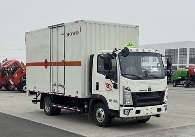 Haowo  ZZ5047XRQH3315F145 Flammable gas box transport vehicle