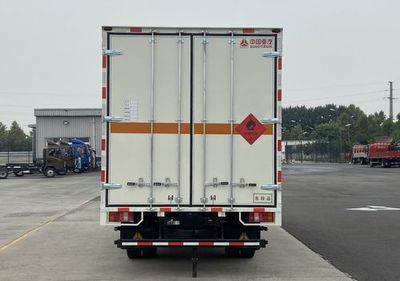 Haowo  ZZ5047XRQH3315F145 Flammable gas box transport vehicle